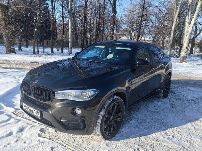 Продажа от собственника bmw х6, 3 литр бензин, летняя резина в комплекте, комплектация престиж, 2016, 186000 пробег, подогрев всех сидений вентиляция перед, голова андр, без ключевой дост, дотяжки, слепые зоны, 20 разношёрстные колеса, резина зима в комплекте. цена 3 250 000, не крашен, в остальном все супер. любые проверки. город макеевка. все вопросы по телефону +7 949 858 8787. - фотография - 2
