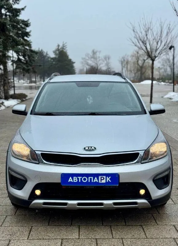 🔘 Kia rio x line

💰Цена: 1 100 000р
🏢Город: мариуполь
📅Год выпуска: 2018
🗒️Пробег: 201 154км.
⚙️Двигатель: 1.6
⛽Топливо: бензин
⚙️Кпп: механика 6-ст

📞 Телефон:

+7-949-727-41-51
+7-949-551-91-52
+7-989-263-55-56

💾 Описание:

Kia rio x-line в комплектации luxe на механической 6-ти ступенчатой кпп - это кросс-хэтчбек с повышенным дорожным просветом, ориентированный на комфорт и практичность в городских и легких внедорожных условиях.

✅ Три владельца, птс оригинал.

✅ Лакокрасочное покрытие без дефектов, два косметических окраса.

✅ Подтвержденный пробег

✅ Все стекла включая лобовое заводские.

Комплектация luxe: в этой версии предусмотрены климат-контроль, электро пакет, кожаный мульти руль, обогрев руля и передних сидений, системы abs, esp, hsa, мониторинг давления в шинах, круиз контроль, сигнализация с автозапуском, задний парктроник.

🏦 Возможна продажа в кредит по двум документам.

Улица шевченко 269 - фотография - 2