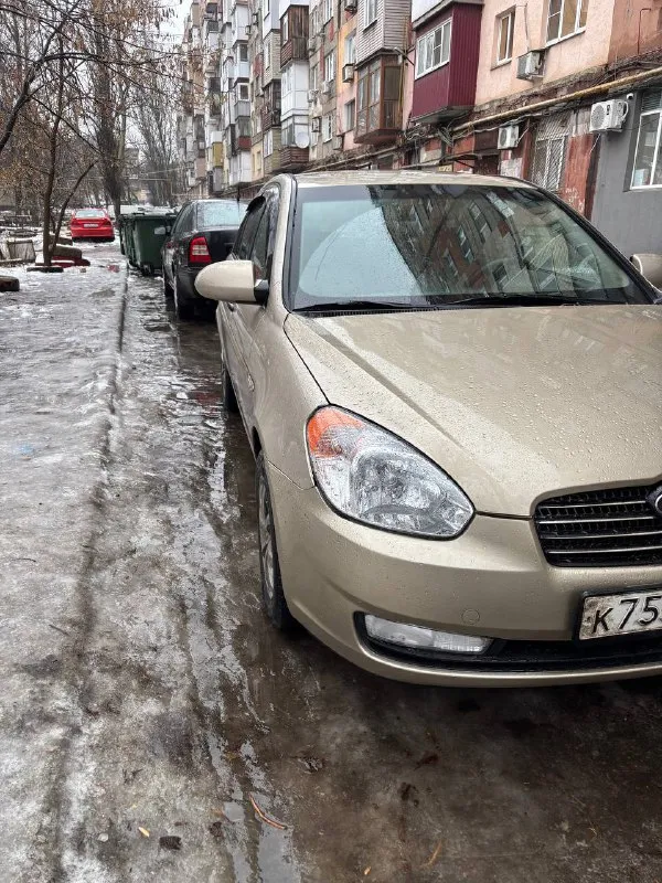Продам hyundai accent (verna) ✅ двигатель 1.4 2007 год, масло машина не ест совсем, от замены до замены. установлено газовое оборудование, вписано в птс, машина очень экономичная!!! ✅оригинальный пробег: 211 тысяч, 2 владельца за всю историю эксплуатации! ✅ механическая коробка передач, коробка работает идеально. ✅максимальная комплектация данного автомобиля, есть все для комфортной езды. цена данного автомобиля: 450тысяч торг!!! номер телефона: +79494527299 даниил 📲 tg: @cunddlieszov 📞 звоните: +7(949)4527299 - фотография - 2