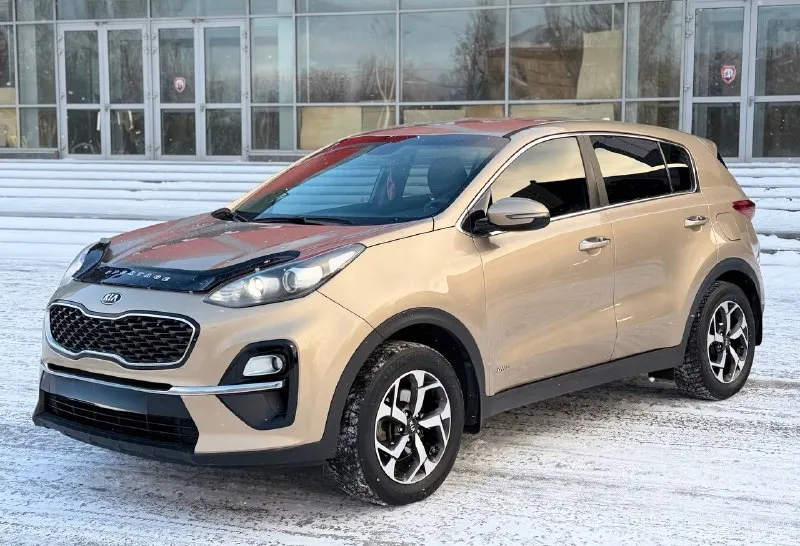 Kia sportage
Рестайлинг!
2019Г бензин 2.0 автомат
Автомобиль весь в заводском окрасе!
Один собственник с автосалона!
Хорошая комплектация есть все для комфортного вождения!
4Wd подключаемый полный привод!
Подогрев сидений передних и задних,
Подогрев руля,
Климат-контроль,
Круиз-контроль,
Камера заднего вида,
Парктроник,
Мульти руль,
Авто свет,
Датчик дождя,
Все остекления родное включая лобовое,
И многое другое….
Юридически чист!
Есть диагностическая карта в мрэо помогу!!!
Переоформление в мрэо!!!
Цена 1.965₽
Все вопросы по тел +79495722131 - фотография - 3
