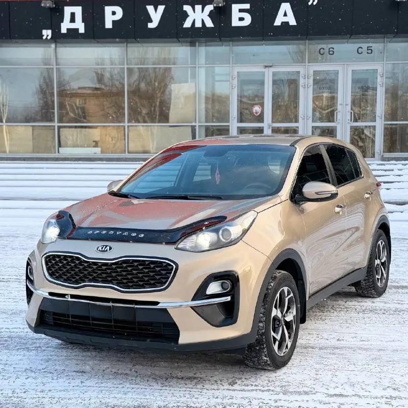 Kia sportage
Рестайлинг!
2019Г бензин 2.0 автомат
Автомобиль весь в заводском окрасе!
Один собственник с автосалона!
Хорошая комплектация есть все для комфортного вождения!
4Wd подключаемый полный привод!
Подогрев сидений передних и задних,
Подогрев руля,
Климат-контроль,
Круиз-контроль,
Камера заднего вида,
Парктроник,
Мульти руль,
Авто свет,
Датчик дождя,
Все остекления родное включая лобовое,
И многое другое….
Юридически чист!
Есть диагностическая карта в мрэо помогу!!!
Переоформление в мрэо!!!
Цена 1.965₽
Все вопросы по тел +79495722131 - фотография - 7