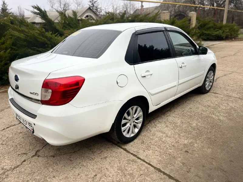 Datsun on-do 2020 г. в. datsun — японский автомобильный бренд, который принадлежал компании nissan и её предшественникам. 1.6 мкпп 87 л. с. пробег 170 т родной, любые проверки 🔥без дтп, страховых выплат, юридически чистый кузов в потрясающем состоянии, в живую выглядит лучше чем на фото. рыжиков нет мовсем недавно прошла большое то , коробка, подвеска в идеальном состояние в самой полной комплектации: abs, гур, кондиционер, подогрев сидений, магнитола с blutooth, эсп новая зимняя резина 🔥540 тыс, торг строго у машины зугрэс +7949 412-50-77 +7949 528-26-46 📲 tg: vv 📞 звоните: +7(949)4125077 - фотография - 4