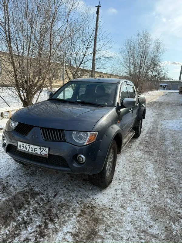 Mitsubishi l200 год 200 продам пикап в нормальном состоянии двс в хорошем состоянии масло не потребялет топливная в хорошем состоянии акпп контрактная в хорошем состоянии ходовая новая привода новые стоит котел север 5500 на бензине(запуск в любой мороз) стойки и рессоры риф лифт по внешке покрыт раптором, требует небольших завершений новая зимняя резина по телефону не торгуюсь обмена нет 8 грм прошел 5 тыс масло только после замены продам пикап в нормальном состоянии двс в хорошем состоянии масло не потребялет топливная в хорошем состоянии акпп в хорошем состоянии ходовая новая стойки и рессоры риф лифт автозапуск есть старлайн хорошая и приятная музыка по телефону не торгуюсь обмена нет +79496278006 цена 950.000🇷🇺 📞 звоните: +7(949)6278006 - фотография - 5