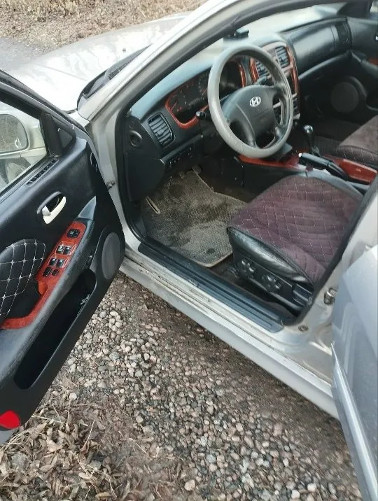 Продам hyundai sonata ef 2004,2.0, собственник, 180 регион, капитальный ремонт двигателя, переварены пороги. цена: 400000р. подробности по телефону +7-949-328-87-27 📞 звоните: +7(949)3288727 - фотография - 7