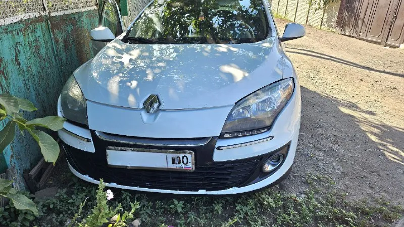 Renault megan ||| 2014г. бензин ( газ метан), коробка автомат, пробег 209000км, технически в отличном состоянии, по переднему бамперу есть нарекание по цвету будет торг. документы в порядке. то пройдено. готова к постановке на учет. цена: 750.000₽ есть торг. тел. +79494663008 📞 звоните: +7(949)4663008 - фотография - 4