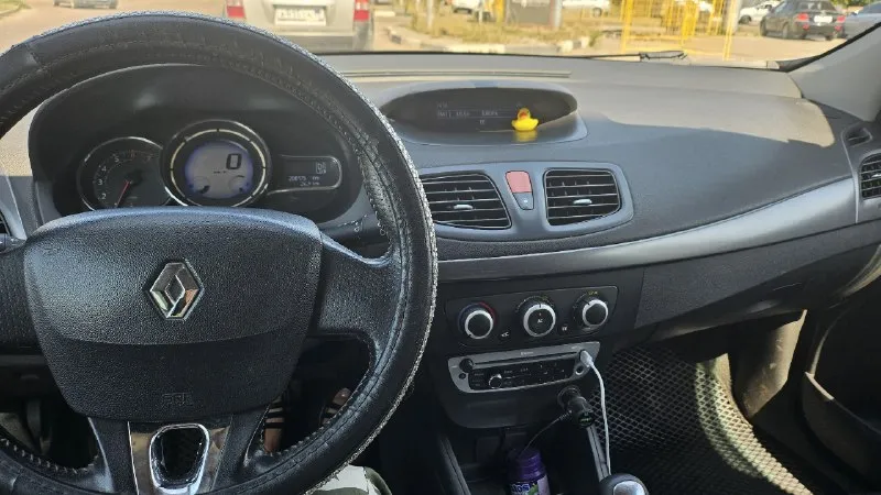 Renault megan ||| 2014г. бензин ( газ метан), коробка автомат, пробег 209000км, технически в отличном состоянии, по переднему бамперу есть нарекание по цвету будет торг. документы в порядке. то пройдено. готова к постановке на учет. цена: 750.000₽ есть торг. тел. +79494663008 📞 звоните: +7(949)4663008 - фотография - 9