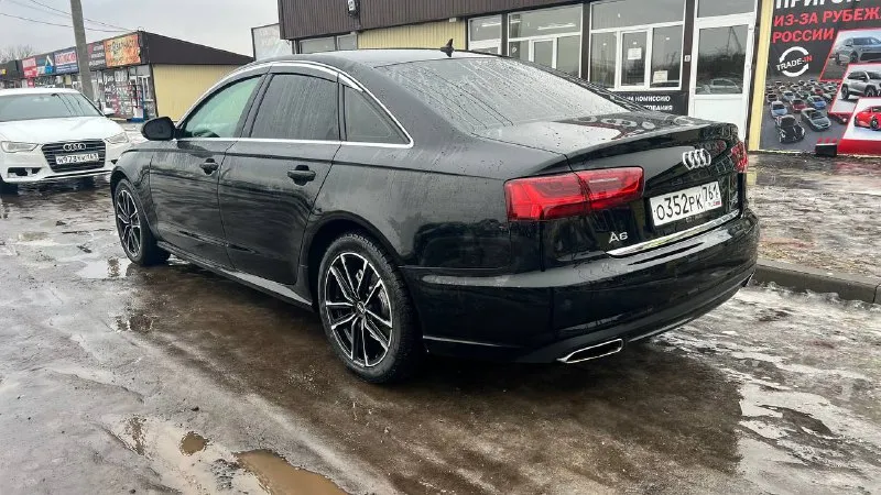 Audi a6 2015 год рестайлинг 1,8 tsi автомат gtronic 7 кожа подогревы климат пробег 200 тыс оригинал!!! вся в идеале без дтп! новая резина зима два ключа цена 1,650,000 руб торг минимальный! тел +79493153370 - фотография - 2