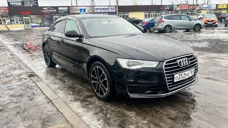 Audi a6 2015 год рестайлинг 1,8 tsi автомат gtronic 7 кожа подогревы климат пробег 200 тыс оригинал!!! вся в идеале без дтп! новая резина зима два ключа цена 1,650,000 руб торг минимальный! тел +79493153370 - фотография - 4