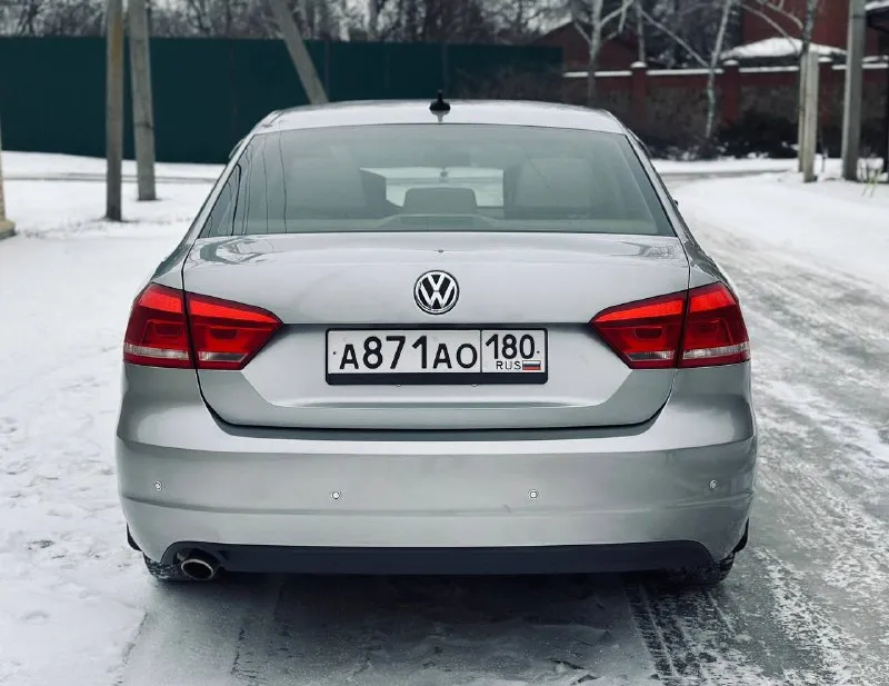 🚙 volkswagen passat b7 🕰 год выпуска: 2012 ⚙ 2.5 / 175 л. с / акпп aisin ✅ полный пакет документов, без штрафов, запретов 🌿 хорошая автотека 🏃‍♂ пробег: 210.000 км 🛠 по технике на полном и бодром ходу. мотор шепчет, тянет на все свои силы. - не дымит, не стучит и не троит - акпп переключает плавно, без пинков и толчков. - ходовка мягкая ✅ кузов в хорошем состоянии ✅ салон в отличном состоянии 🔥 комплектация отличная : - кожаный салон - климат контроль - передние/задние парктроники - электро регулировка сидений 💸1.250.000 💸 📲+7 949-454-71-32 +7 949-13-000-13 📞 🇷🇺 звоните: +79494547132 - фотография - 2