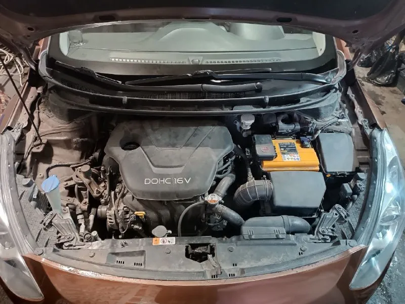 Hyundai i30, 2013. после незначительного дтп с водительской стороны. последствия устранены. менялась водительская дверь, зеркало и передний бампер. документы оригинал, на учете не стоит. осмотр в донецке. цена: 850 000р. +79494592390 - алексей - фотография - 9