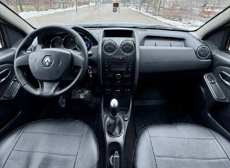 🇫🇷 renault duster 💰цена: 1 200 000р 🏢город: мариуполь 📅год выпуска: 2016 🧾пробег: 104 710 км. ⚙️двигатель: 1.6 ⛽топливо: бензин ⚙️кпп: механика 📞 телефон: +7-949-727-41-51 +7-949-551-91-52 +7-989-263-55-56 💾 описание: - фотография - 8