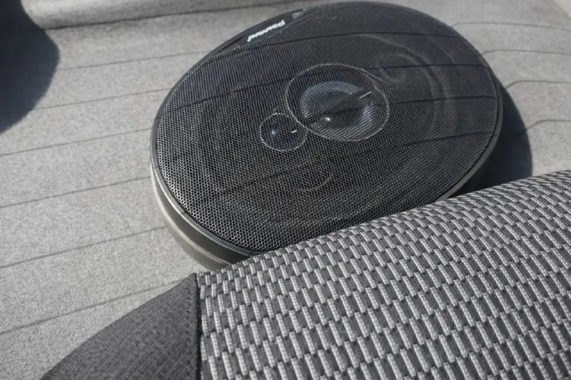 Автор: chevrolet lanos 2007 1.5 мкпп пробег оригинальный 186 тыс. км гур, кондиционер, подушка безопасности, электрические стеклоподъёмники живая машина, кузов не гнилой. собственник вложено много сил и средств. все делалось для себя, качественно. хороший свет с линзами, туманки. стоит хорошая музыка: колонки и магнитола android. два комплекта резины, зимняя - новая. горловка, калининский р-н 285 тыс. руб, торг обязательно переоформление, номера остаются у меня +79495705215 вопросы только по телефону. . !!!наш телеграм канал [ бесплатное размещение за репост!!! правила сообщества [ мы в мах [ [ 📞 звоните: +7(949)5705215 - фотография - 6