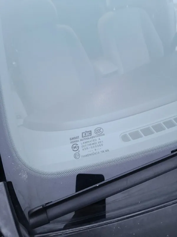 Chevrolet lacetti 2008 1.6 mt - пробег 166000 - 2 собственника - цена: 615000 - тел: +79494676510 - донецк автомобиль в идеальном состоянии. безаварийная эксплуатация, родной не скрученный пробег. по кузову без дефектов, следы гнили и коррозии отсутствуют, техническая часть полностью обслужена - без вложений. кондиционер, стеклоподъëмники с доводчиками(закрываются при закрытии авто), сенсорная мультимедиа на андроиде громкая связь, мультируль, подлокотник, сигнализация с обратной связью, вставки чёрного дерева, отличная зимняя резина. в двух словах лачик очень живой ухоженный. - фотография - 10