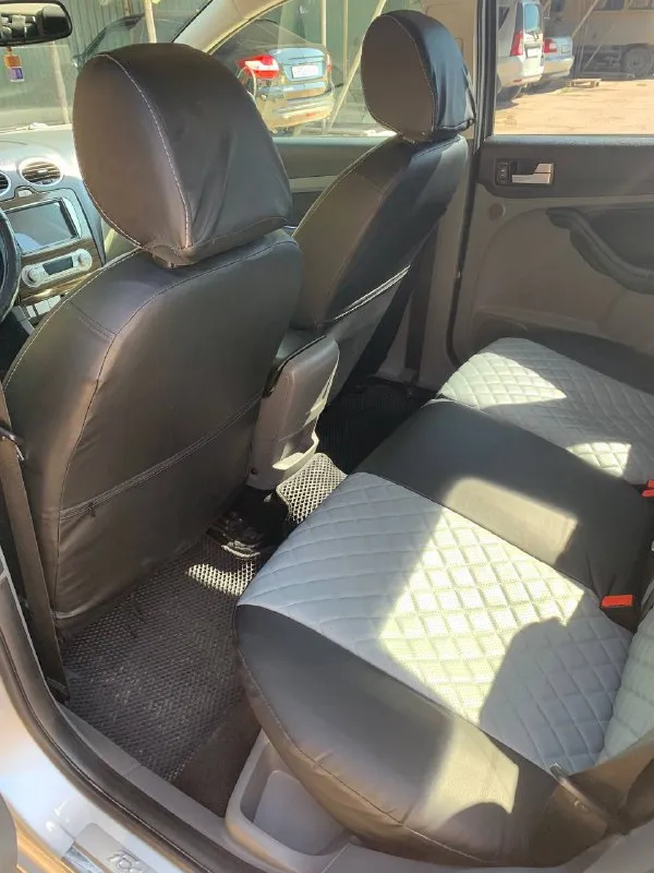 Цена: 770 т. р. город: макеевка марка / модель: ford фокус 2 рестайлинг год выпуска: 2008 пробег: 227000 двигатель (тип, объем, мощность): бензин, 1.8 ; 125 л. с тип кпп: мкпп владельцев в птс: 3 срок владения: 4 описание: ford фокус 2 рестайлинг сборка испания, два ключа, серв. книжка, круиз, климат, без окрасов, птс оригинал, резина зима+лето на дисках, парктроник, камера, магнитола, сигнализация star line. контактный телефон +7(949)439-50-61 📲 tg: таня 📞 звоните: +7(949)4395061 - фотография - 4