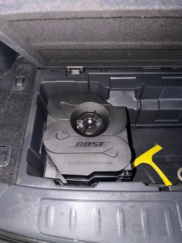 Nissan pathfinder r52, 2015 3.5 л. бензин автомобиль в идеальном состоянии, 7 мест, 249 л. с, полный привод, 2 владельца за все время, 2 ключа, зелёная автотека, пробег 197т, полностью обслужен, шикарная комплектация, все работает без нареканий. в машине отличная шумоизоляция, память сидений, подогрев всех сидений, 4-х зонный климат-контроль, электро регулировки, мульти руль, кожаные сидения, запуск с кнопки, оригинальные диски, достойная мультимедиа. в общем надёжный, престижный, японский 7 местный внедорожник, в правильном черном цвете, с большим багажником для путешествий и таким же большим сердцем. полный привод! осмотр донецк/макеевка, цена 1.970 млн, торг возможен возле авто. связь по +79493680738 📲 tg: @rul9999 📞 звоните: +7(949)3680738 - фотография - 10