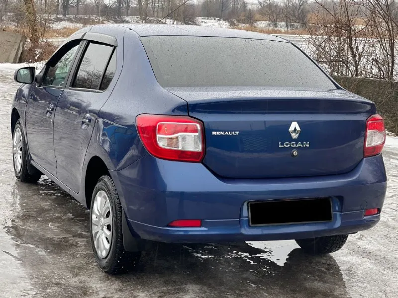 Продам renault logan♦️ 2014 года выпуска 1.6 бензин 16 клапанов к4м коробка: механика пробег оригинальный : 115 000 птс оригинал:2 хозяина диагностическая карта, для постановки на учет- имеется. цена: ❗️755 000 ₽ ❗️ кузов в отличном состоянии, без ржавчины и гнили(есть фото с замером лкп всего автомобиля). автомобиль без такси, каршеринга и прочего, автотека вся зеленая. заводской окрас! г. макеевка ☎️+79495050700 - фотография - 4