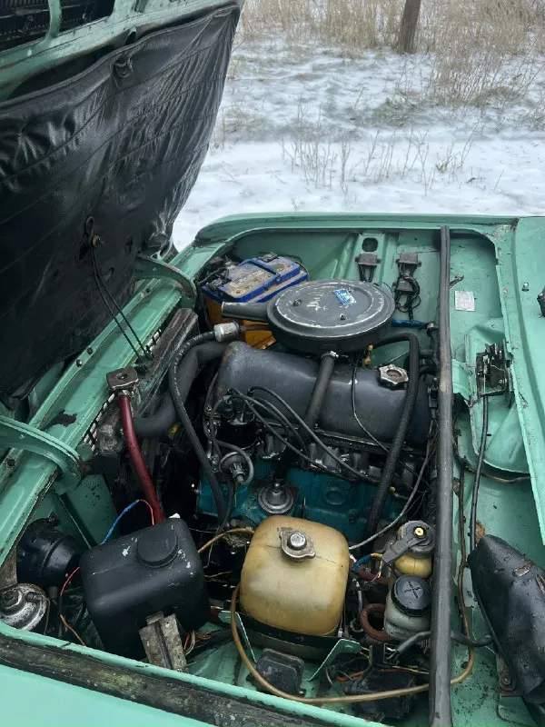 Продам ваз 2106 1989г из под деда в нормальном состоянии для своих лет, не угашена, за машиной следили на полном ходу двигатель 1.5 работает отлично, заводится без проблем в -17 только заменен антифриз и масло кпп 4 ступка не гудит и не выбивает редуктор не воет на любой скорости ходовка не стучит по электрике все работает, свет светит, печка дует установлен электровентилятор вместо крыльчатки машина была обработана еще в советские времена теперь к минусам по кузову присутствует гниль на порогах и соединителях порогов остальное все целое, кармашки и ниша багажника целые лонжероны не гнилые внимания требуют только пороги и замятый брызговик с крылом, ничего критичного учет 180 постоянный, переоформление без проблем, штрафов и запретов на машине нет все документы на руках цена 90т. р без торга возможен обмен только не на мотоциклы и не на технику на осмотры не езжу машина находится в донецке по всем вопросам писать в лс или по телефону +79494197796 📞 звоните: +7(949)4197796 - фотография - 9