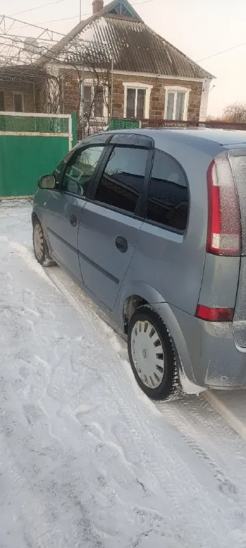 Продам opel мерива а 1.6 87л удобная мягкая машина для работы и семьи, климат контроль абс еср 2 подушки безопасности, задние сиденья складываются в пол места с зади очень много, с продажей не спешу 1 хозяин цена авто 410т ₽ без музыки +79497517816 📞 звоните: +7(949)7517816 - фотография - 7