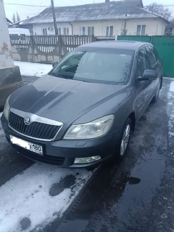 В продаже skoda octavia a5 автомобиль 2011 года выпуска на бензиновом моторе 1.8 турбо, тянет бодро,... - фотография