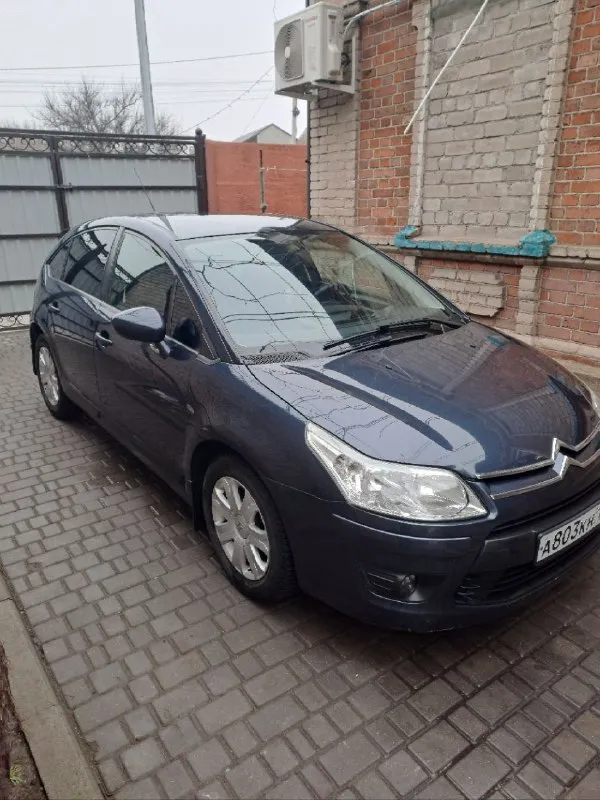 Продам citroen с4, 2010г пробег 167000 км. кпп механика. машина с зелёной автотекай, пробег родной. не когда не подводила. масло не кушает не граммы. по комплектации хорошая, круизконтроль, подогрев сидений, подогрев зеркал, климатконтроль, мультируль, двухдинавая магнитола, резина мишелин (оригинал, францыя) т. +79497344530. 600000р. торг. мариуполь 📲 tg: д 📞 звоните: +7(949)7344530 - фотография - 4