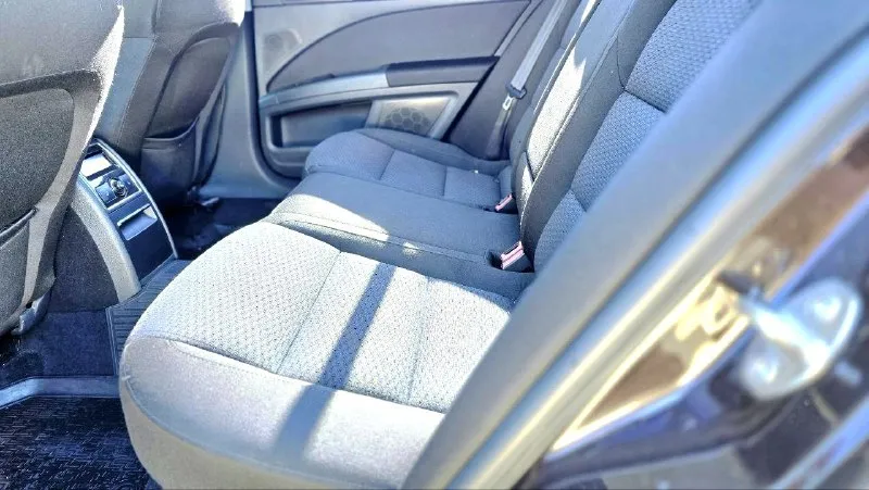 Продаю автомобиль skoda superb 2012 года в отличном состоянии для своих лет. первая регистрация с 2013 года. без дтп. два владельца. пробег 172000 мотор 1,8 tsi коробка автомат не пинает. с хорошей комплектацией elegance. автомобиль полностью обслужен. то проходила во время по регламенту. по кузову как на фото гнили ржавчины нет. продажа с полным переоформлением. юридически чист. осмотр г. донецк по договорённости. цена 1.120000 из-за срочности. звонить по номеру телефона +79490881846 или пишите в телеграмм +79496167298. - фотография - 8