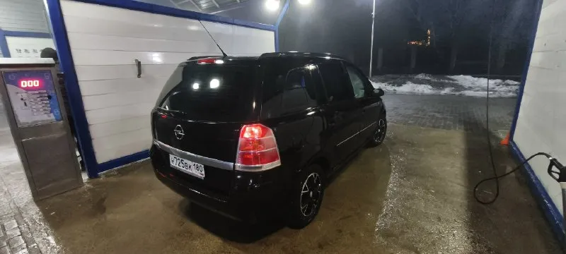 Доброго времени суток, продаю свой автомобиль opel зафира б 1.6 2005 года пробег 244000 которым владею 4 года. автомобиль полностью весь в родном окрасе, был пригнан из германии. цена 530 000р. торг присутствует. территориально находится в г. новоазовске, более детально расскажу по телефону +79495232695 📞 звоните: +7(949)5232695 - фотография - 2