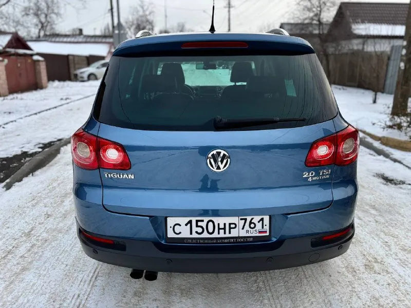 Volkswagen tiguan год 2010 двс 2.0 бензин кпп автомат aisin привод - 4wd пробег 183т. км цена 1.190.000 тел +79497309912 город мариуполь тигуанчик в отличном состоянии, кузов и несущие части без ржавчины и гнили вагавских болячек нет! двигатель не дымит не троит! кпп автомат надежный гидротрансформатор aisin переключает идеально! кожаный салон в хорошем состоянии чистый и приятный резина зима✅ полный привод 4 motion авто вложений не требует! масла фильтра поменяны! документы в полном порядке! доп инфо по тел +79497309912 николай - фотография - 6