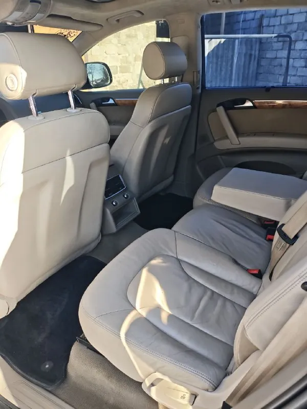Audi q 7, 2007 г. в,3 л, тди, в отличном состоянии, машинка бомба кто ездил тот знает, без пневмы,2 комплекта колес, расход по городу 11 трасса 8,новый акб ходовая вся перебранка, сел поехал. г макеевка+79493266079 цена 1.4,торг 📞 звоните: +7(949)3266079 - фотография - 10