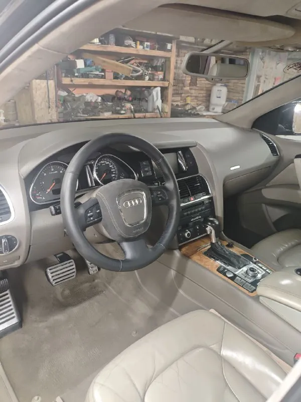 Audi q 7, 2007 г. в,3 л, тди, в отличном состоянии, машинка бомба кто ездил тот знает, без пневмы,2 комплекта колес, расход по городу 11 трасса 8,новый акб ходовая вся перебранка, сел поехал. г макеевка+79493266079 цена 1.4,торг 📞 звоните: +7(949)3266079 - фотография - 3