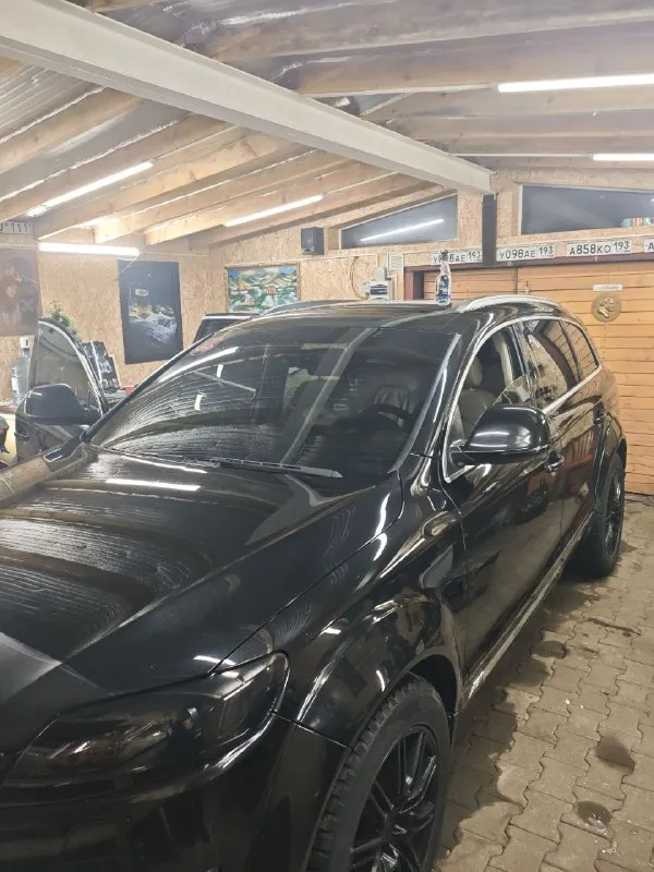 Audi q 7, 2007 г. в,3 л, тди, в отличном состоянии, машинка бомба кто ездил тот знает, без пневмы,2 комплекта колес, расход по городу 11 трасса 8,новый акб ходовая вся перебранка, сел поехал. г макеевка+79493266079 цена 1.4,торг 📞 звоните: +7(949)3266079 - фотография - 7