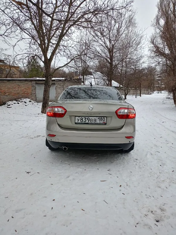 Продам renault fluence 2013г. , дв 1.6, акпп полноценный автомат не вариатор, пробег: 202тыс. км. авто без дтп в хорошей комплектации, есть все для комфортной езды, по ходовым качествам все отличной без посторонних звуков, также установленная камера заднего вида, парктроники, с документами порядок, с переоформлением, осмотр г. енакиево, цена: 620тыс. руб. разумный торг у капота, телефон: +79496270734 - фотография - 3