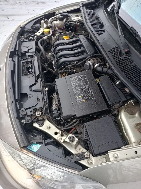 Продам renault fluence 2013г. , дв 1.6, акпп полноценный автомат не вариатор, пробег: 202тыс. км. авто без дтп в хорошей комплектации, есть все для комфортной езды, по ходовым качествам все отличной без посторонних звуков, также установленная камера заднего вида, парктроники, с документами порядок, с переоформлением, осмотр г. енакиево, цена: 620тыс. руб. разумный торг у капота, телефон: +79496270734 - фотография - 8