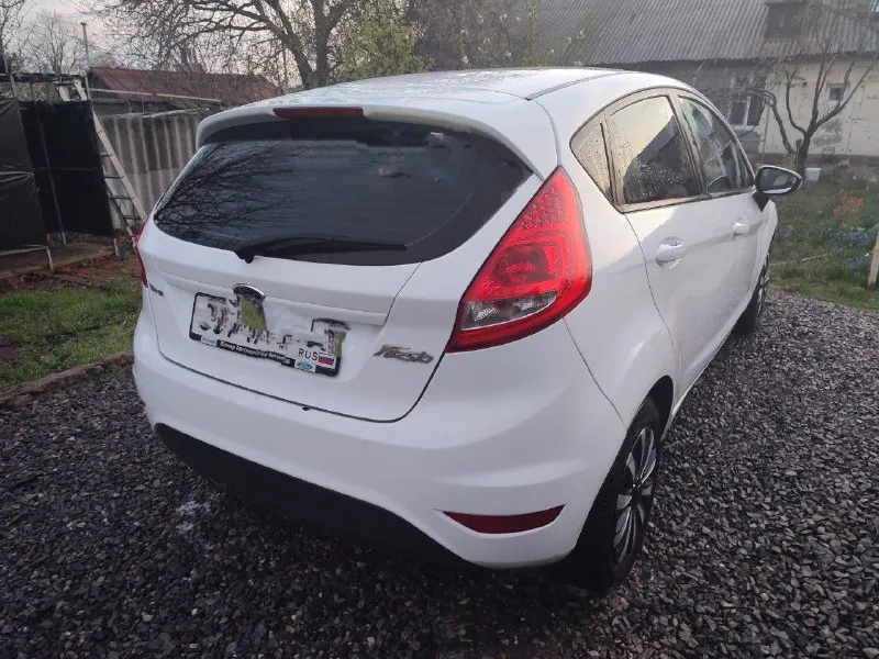 📌📌📌продам ford фиеста 2012 год. в хорошем состоянии. 1.3л. маневренный экономичный работает отлично масло не жрёт. мкпп работает без каких либо проблем. расходники поменяны. вложений никаких не требует. печка жарит кондёр холодит. эл. зеркала с подогревом мультируль стеклоподъёмники. один владелец с автосалона я собственник покупал в донецке в автосалоне. переоформление без проблем. остальные вопросы только в телефонном режиме. на смс не отвечаю. возможен обмен в любую сторону. + 7 949 804-95-85. 📲 tg:. .. 📞 звоните: +7(949)8049585 - фотография - 4