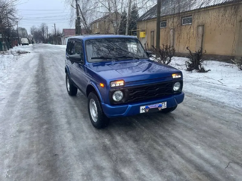 Продам lada niva 4x4 2012 года выпуска по кузову автомобиль в отличном состоянии. дно, лонжероны и п... - фотография