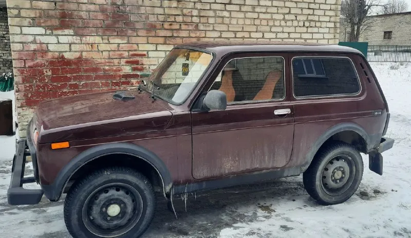 Нива 2011года, инжектор, гур. в очень хорошем состоянии. по ходовой:замена амортизаторов, подшипнико... - фотография