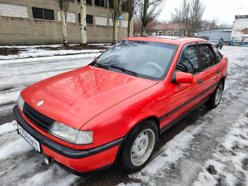 Продам opel vectra a 2.0 мкпп, в хорошем рабочем состоянии, установлено евро-4 метан ( вписан ), два комплекта колес на дисках, андроид магнитола, сигнализация, все интересующие вопросы звоните задавайте. находится в г. горловка цена 250 000 с торгом у капота тел. +7 (949) 369-90-13, , , 📞 звоните: +7(949)3699013 - фотография - 3