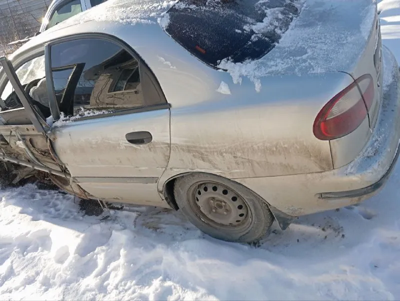 Продам под разборку daewoo ланос двигатель 1.6 гидроусилитель кондиционер газ евро 4 год 2005 торг у авто шахтёрск +7 (900) 186-15-52 📞 звоните: +7(900)1861552 - фотография - 7
