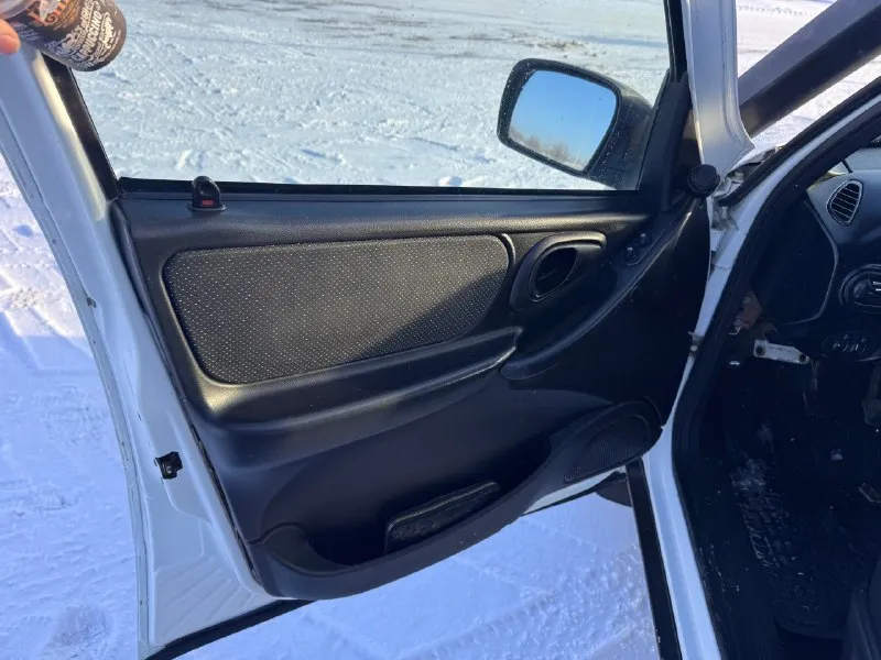 Продам chevrolet niva 2016 года заводской обвес off road отличный хозяйский автомобиль сел и поехал всё работает как надо без коррозии кузов после обработки цена договорная +79592046994 +79094397775 вопросы писать сюда 👤 📞 звоните: +7(959)2046994 - фотография - 6