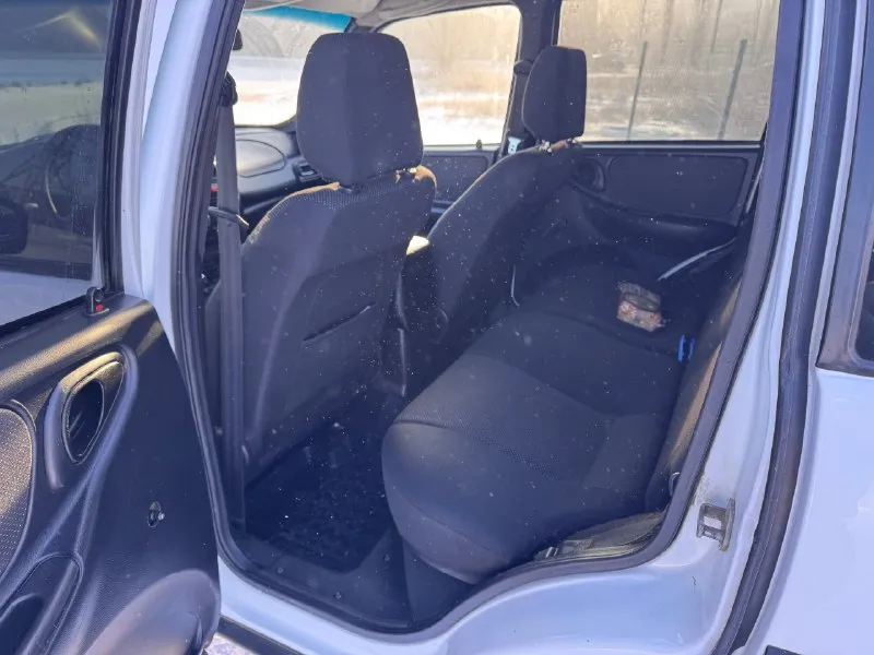 Продам chevrolet niva 2016 года заводской обвес off road отличный хозяйский автомобиль сел и поехал всё работает как надо без коррозии кузов после обработки цена договорная +79592046994 +79094397775 вопросы писать сюда 👤 📞 звоните: +7(959)2046994 - фотография - 8