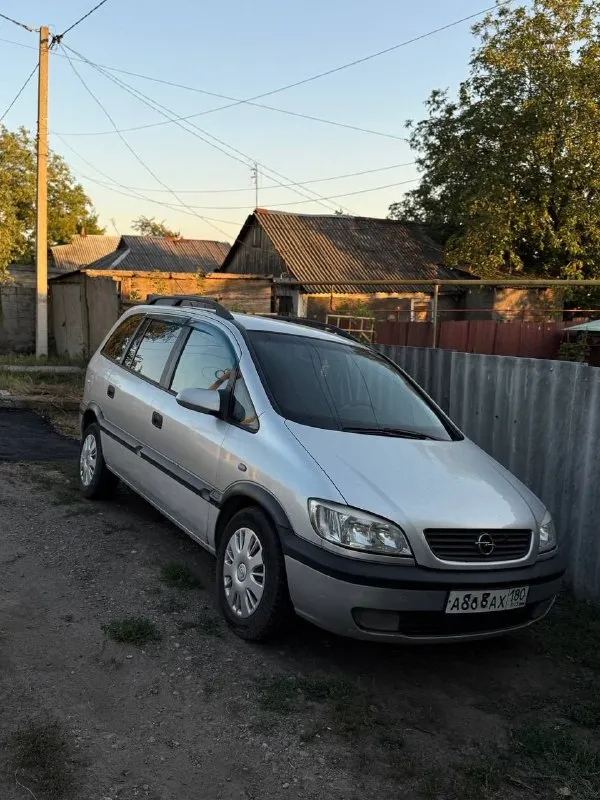 Опель зафира а 2000г.1.6. 400тыс. тел. +79493220367 - фотография
