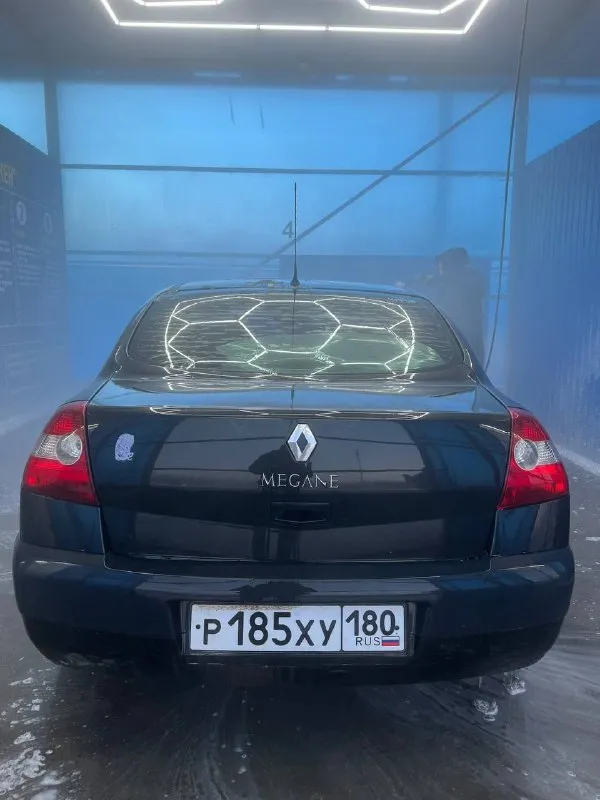 Продам renault megan отличное состояние для своих лет покупка и регистрация 2006 4 хозяина ходовая отлично плотная мягкая двигатель работает отлично кпп отлично дно пороги арки низа дверей всё целое салон чистый гур кондиционер работает 6 подушек безопасности abs эл. стеклоподьемники подогрев передних сидений эл. зеркала музыка сигнализация заводская цена 510т. ₽ +79494027602 - фотография - 4
