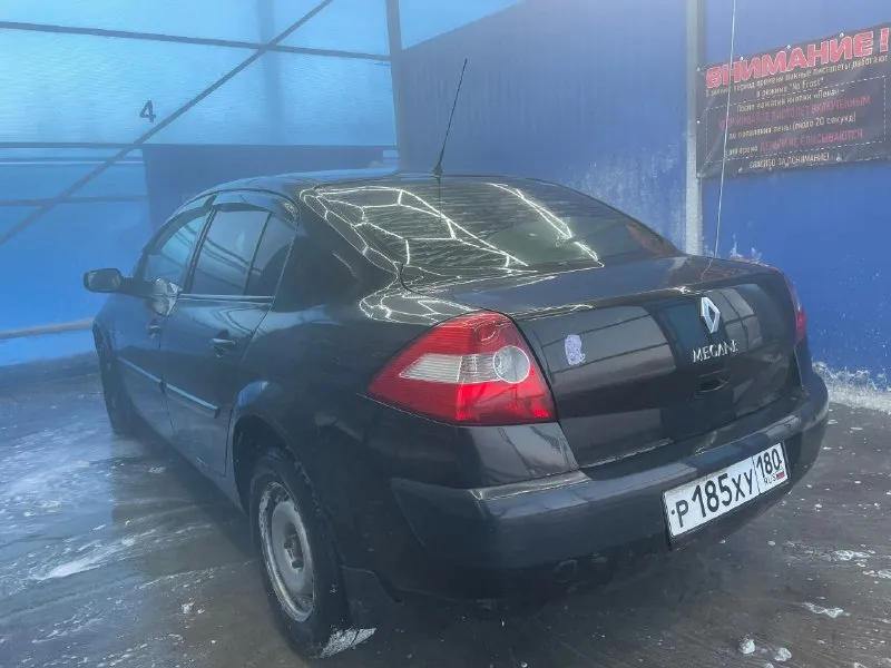 Продам renault megan отличное состояние для своих лет покупка и регистрация 2006 4 хозяина ходовая отлично плотная мягкая двигатель работает отлично кпп отлично дно пороги арки низа дверей всё целое салон чистый гур кондиционер работает 6 подушек безопасности abs эл. стеклоподьемники подогрев передних сидений эл. зеркала музыка сигнализация заводская цена 510т. ₽ +79494027602 - фотография - 5