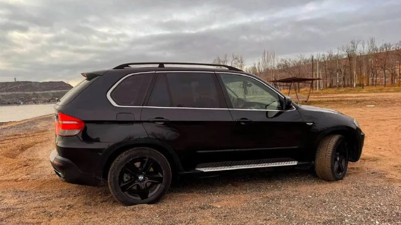 Продам🔥🔥🔥 1.100 000 на обмен дороже! bmw x5 e70 год 2007 4.8 бензин автомобиль обслужен, в круг установлены новые тормозные диски и колодки. все жидкости поменяны. хорошая зимняя резина. местный учет. любое переоформление. все вопросы по телефону 📲+79497051149 мариуполь - фотография - 7