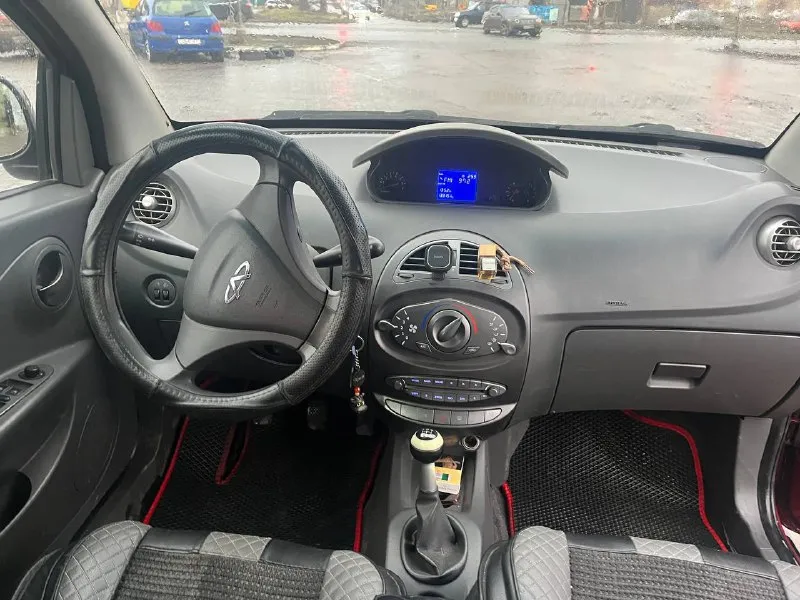 Продам чери индис 12 год комплектация кондиционер 4 стеклоподъемника гур авто на полном ходу все работает единственный минус моменты по задним крыльям видно на фото ц.179 тыс руб т. +79497136718 г. мариуполь 📲 tg: @mers542 📞 звоните: +7(949)7136718 - фотография - 7