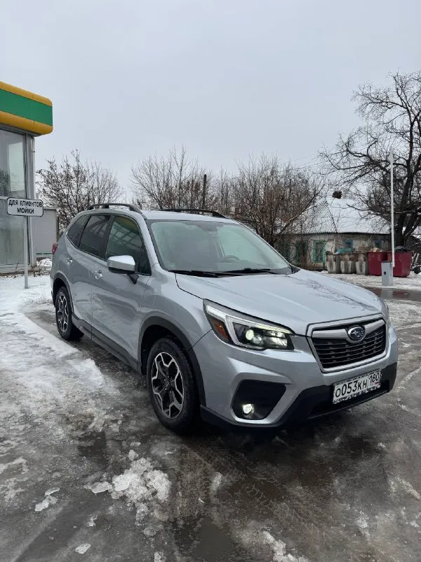 Subaru forester sk 2021 г. в., 2.5, 63 т. км, постоянный полный привод. ввезена в днр 2022 с пробегом 3 т. км. полный электропакет, система eyesight (автоматическое экстренное торможение, адаптивный круиз, подруливание), x-mode, климат-контроль, люк, автодальний, поворотные фары, автозатемнение зеркал заднего вида, подогрев и электрорегулировка сидений, подогрев зоны дворников на лобовом, большой экран на андроиде, камера заднего вида с омывайкой, беспроводная зарядка. то каждые 7 т. км. цена 2 млн 800 т. ₽. все вопросы по телефону +7 949 381-91-40 📲 tg: @nicklev22 📞 звоните: +7(949)3819140 - фотография - 3
