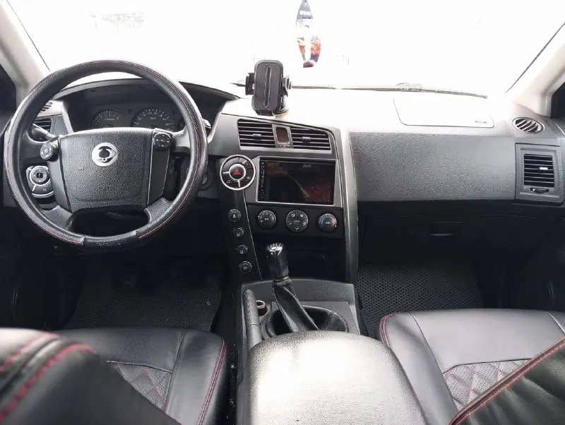 Продам корейский рамник ssang yong kyron 2008г. 2.3 бензин, механика, пробег: 270т. в хорошем состоянии, в родном окрасе, стекла оригинал. не гнилой не ржавый, рама целая. двигатель, кпп, подвеска все в норме, сел и поехал. гур, airbag, эл/стекла-зеркала, подогрев сидений, кондиционер, отличная музыка и т. д. документы в порядке. цена низ рынка 550.000р. енакиево. +79493652755. 📞 звоните: +7(949)3652755 - фотография - 6