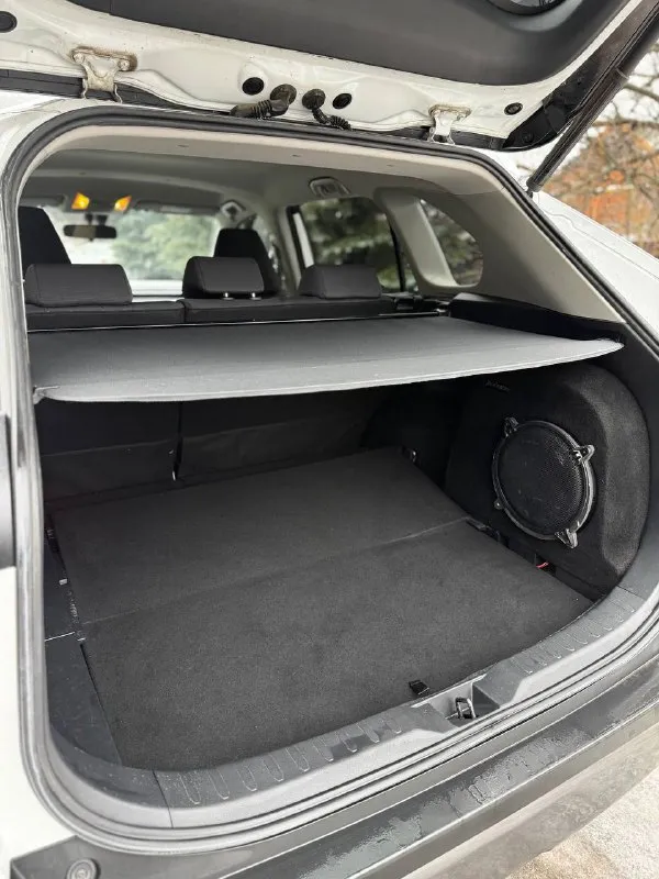 Toyota rav4, 🔠🔠🔠🔠🔠🔠 об 2.0 год 2020 полный привод автомобиль дилерский!!! куплена у официального дилера тойота ростов вся история обслуживания у официального диллера со всеми отметками без ключевой доступ двух зонный климат контроль обогрев сидений обогрев зеркал обогрев лобового стекла обогрев руля кожаный мультируль управление на руле электрорегулировка зеркал электростеклоподъёмники датчики дождя ☔️ датчики света датчики парковки камера заднего хода резина зима и лето диски литые на все вопросы отвечу по телефону, небольшой торг у машины +79495672089 цена 3550🍋торг ▶️смотреть больше фото◀️ 📲 tg: марк 📞 звоните: +7(949)5672089 - фотография - 8