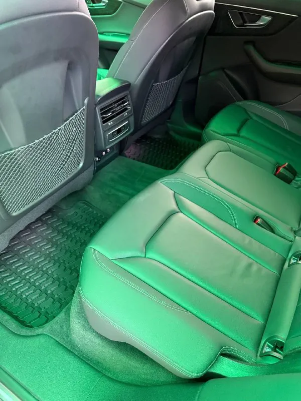 Номер телефона +79493330955 в продаже audi q8 2021год 3.0tfsi 340л. с quattro по состоянию новый автомобиль в сером красивом цвете максимальная комплектация пробег 66тыс. км оригинальный коробка передач 8-ступенчатый автомат каждая единица кузова в заводской краске без каких либо моментов полностью вся обслужена автомобиль достойный вашего внимания telegram - фотография - 6