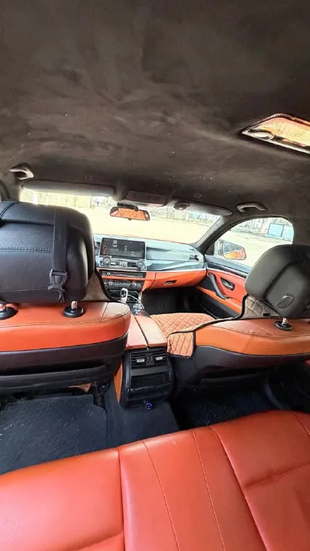 Продается бмв ф10 переодетая на м пакет, популярная машина в инстаграме без внимание вас точно не оставит, 2013 год цена 1.750🍋 реальному покупателю очень хороший торг. номер для связи 89644722223 - фотография - 8