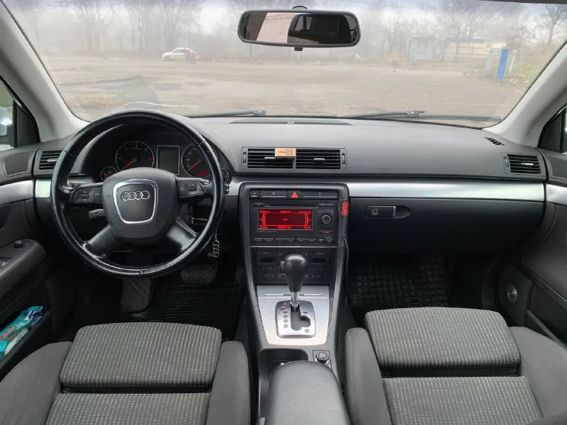 Audi a4 b7 2.0 tdi. 2007г. авто пригнали в 2011г состояние автомобиля отличное 3 хозяина все стёкла заводские и лобовое салон recaro в хорошем состоянии мотор контрактный вписан масло не есть! работает идеально пробег 236.т на этом моторе хорошая комплектация навигация музыка сабвуфер круизконтроль подогрев сидений в авто работает все! коробка без пинков выглядит как на фото г. мариуполь цена 670т +79496347909 - фотография - 8